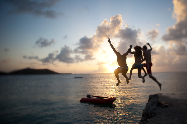 SXPHI - Philipsburg - Jumping in the Sea, Dusk - © St. Maarten Tourist Bureau.jpg